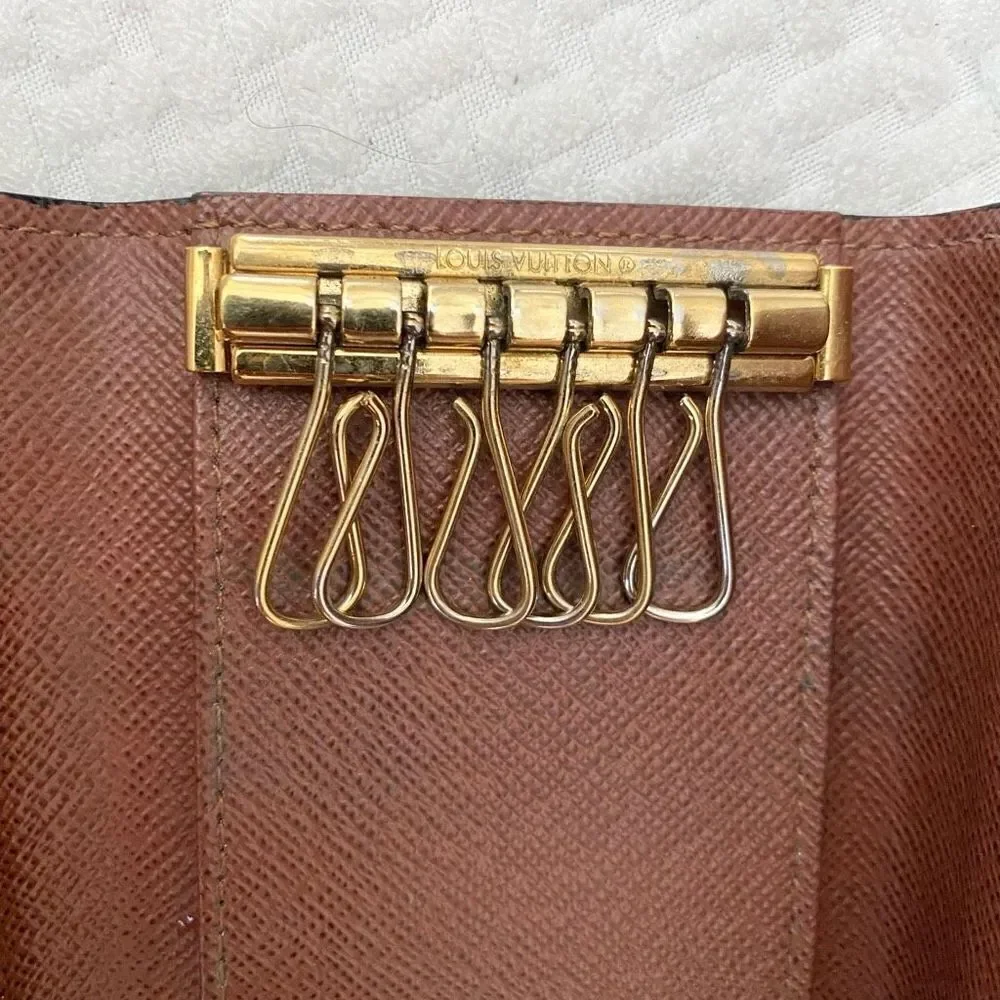 Louis Vuitton Monogram 6 Ring Key Case - Picture 6 of 12